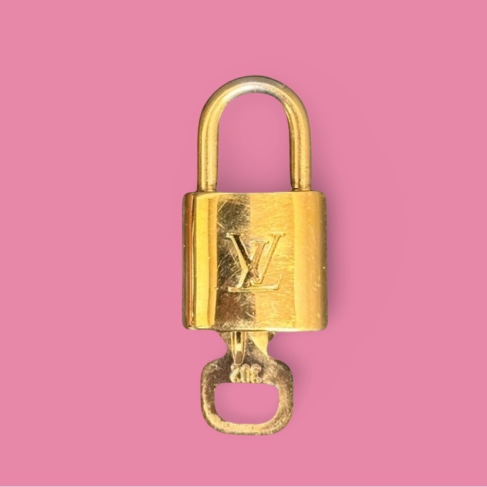 Louis Vuitton Gold Lock and Key #302